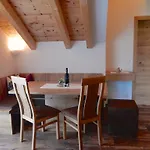 Kirchschlager Apartamento *